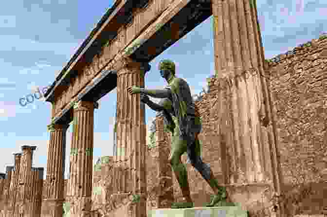 Photograph Of The Ruins Of The Temple Of Apollo In Pompeii, Featuring A Statue Of Apollo The Crosses Of Pompeii: Jesus Devotion In A Vesuvian Town